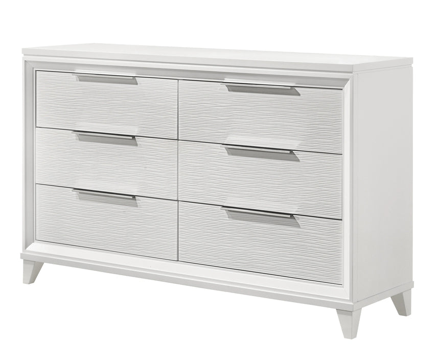 Crown Mark Furniture Cressida 6 Drawer Dresser in White image